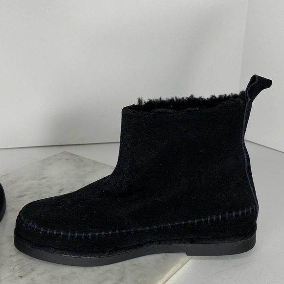 NEW Steve Madden Tommy Bootie Black Suede Shearling Lined Ankle Boots Size 5 - Picture 8 of 12